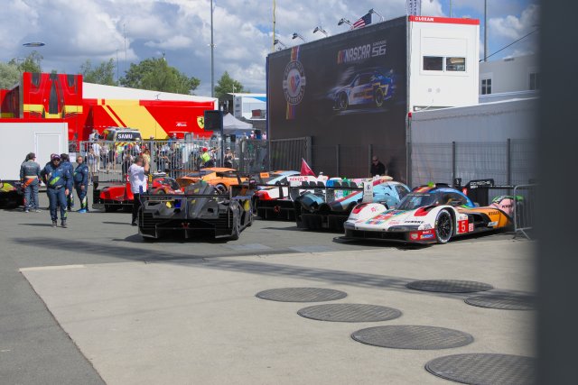 Paddock après la course